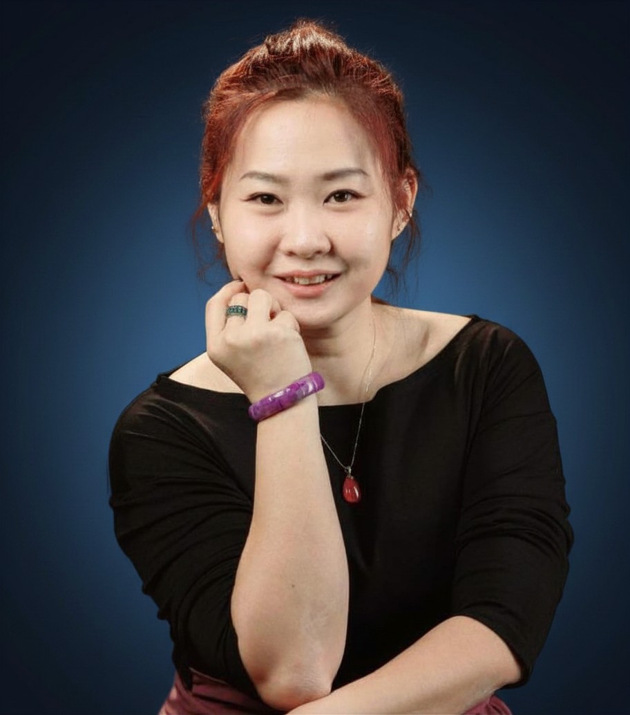 MS. YVONNE OOI FONG YEE